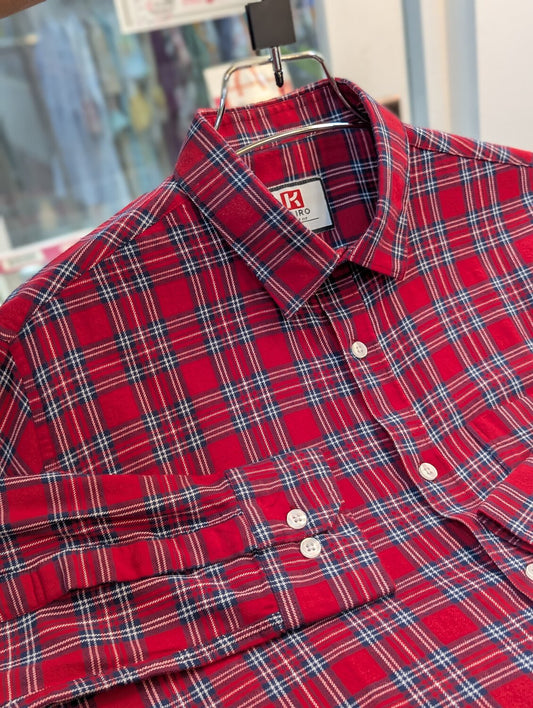 Red and black check full sleeve shirt.